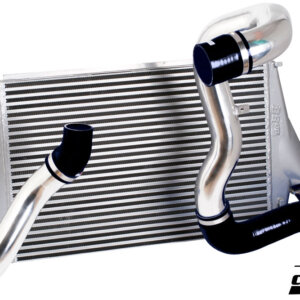 do88 komplet intercoolerja in cevi za SAAB 9-3 2.8T V6 06-11, črne cevi