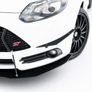 Maxton canardi (krila sprednjega odbijača) za Ford Focus ST Mk3