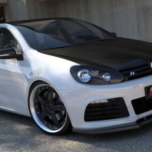 Maxton sprednji splitter za VW GOLF VI R