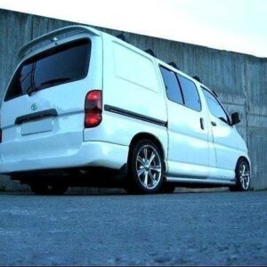Maxton podaljšek spojlerja za TOYOTA HIACE