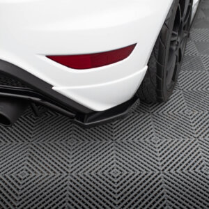Maxton zadnji stranski difuzorji V.3 za Ford Fiesta ST Mk7 Facelift
