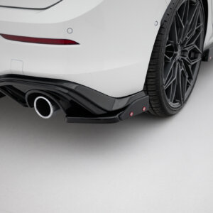 Maxton zadnji stranski difuzorji V.4 + Flaps za Volkswagen Golf GTI / GTE Mk8