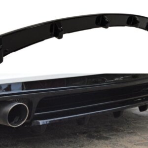 Maxton zadnji splitter za Audi TT S 8J (z navpično palico)