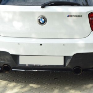 Maxton zadnji splitter za BMW 1 F20/F21 M-Power (z navpičnimi palicami)