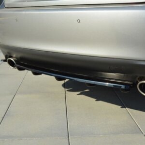 Maxton zadnji splitter za Lexus IS Mk3 T (z vertikalnimi palicami)