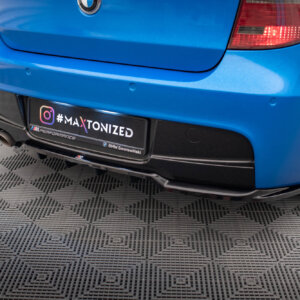 Maxton zadnji splitter (z navpičnimi palicami) za BMW 1 M-Pack E87 Facelift
