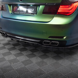 Maxton zadnji splitter (z navpičnimi palicami) za BMW 7 F01