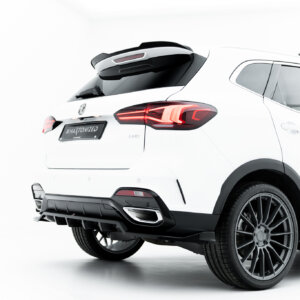 Maxton zadnji splitter (z navpičnimi palicami) za MG HS Mk1 Facelift