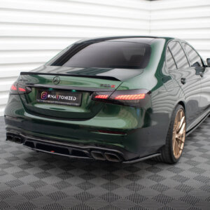 Maxton zadnji splitter (z navpičnimi palicami) za Mercedes-AMG E63 W213 Facelift