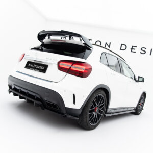 Maxton zadnji splitter (z navpičnimi palicami) za Mercedes-Benz GLA 45 AMG X156 Facelift