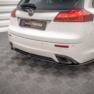 Maxton zadnji splitter (z navpičnimi palicami) za Opel Insignia OPC Mk1