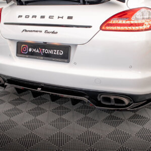 Maxton zadnji splitter (z navpičnimi palicami) za Porsche Panamera Turbo 970