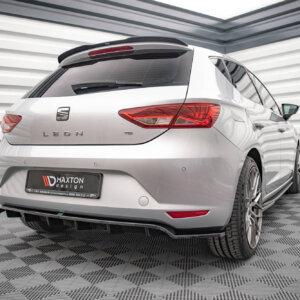 Maxton zadnji splitter (z navpičnimi palicami) za Seat Leon Hatchback Mk3