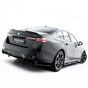 Maxton zadnji splitter (z vertikalnimi palicami) V.2 za BMW 5 / i5 M-Pack Sedan / Touring G60 / G61