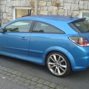 Maxton stranski podaljški za ASTRA H 3 DOOR HB < OPC LOOK >