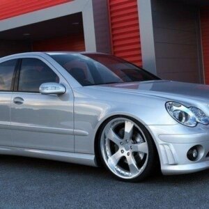 Maxton stranski podaljški za MERCEDES C W203 < AMG 204 LOOK>