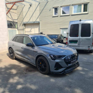 Maxton stranski podaljški za Audi e-Tron S-Line