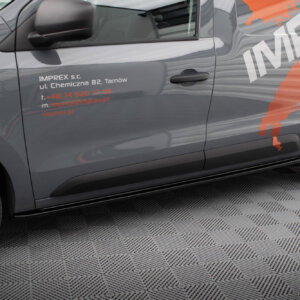 Maxton stranski podaljški za Renault Express Mk2