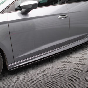 Maxton stranski podaljški za Seat Leon Cupra / FR / Standard Aero Mk3 / Mk3 Facelift