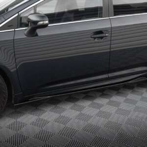 Maxton stranski podaljški za Toyota Avensis Mk3 Facelift