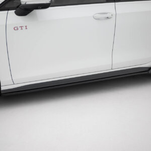 Maxton stranski podaljški V.2 + Flaps za Volkswagen Golf GTI / GTE / GTI Clubsport / GTD / R-Line Mk8