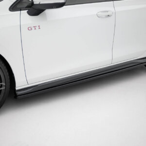 Maxton stranski podaljški V.4 za Volkswagen Golf GTI / GTE / GTI Clubsport / GTD / R-Line Mk8