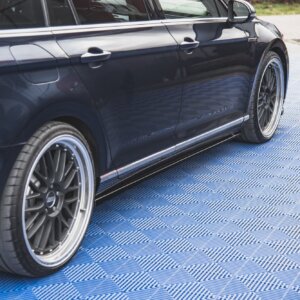 Maxton stranski podaljški za Volkswagen Passat B8