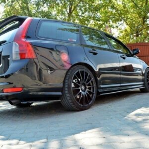 Maxton stranski podaljški za Volvo V50F R-Design