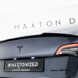Maxton podaljšek spojlerja za Tesla Model 3