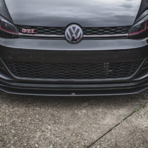 Maxton Street Pro sprednji splitter za VW Golf 7 GTI TCR