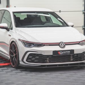 Maxton Street Pro sprednji splitter za Volkswagen Golf GTI / GTE / GTD / R-Line Mk8
