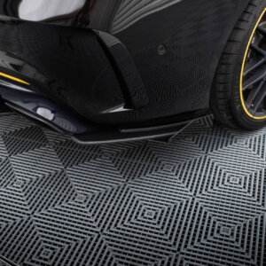 Maxton Street Pro zadnji stranski difuzorji + Flaps za Mercedes-AMG CLA 45 C117 Facelift