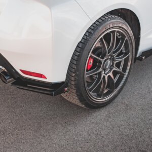 Maxton Street Pro zadnji stranski difuzorji + Flaps za Toyota GR Yaris Mk4