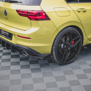 Maxton Street Pro zadnji stranski difuzorji + Flaps za Volkswagen Golf GTI Clubsport Mk8
