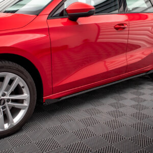Maxton Street Pro stranski podaljški + Flaps za Audi A3 8Y