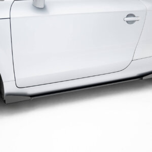 Maxton Street Pro stranski podaljški + Flaps za Audi TT S / TT S-Line 8J Facelift