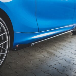 Maxton Street Pro stranski podaljški + Flaps za BMW 1 F21 M135i / M140i / M-Pack