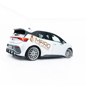Maxton Street Pro stranski podaljški + Flaps za Cupra Born Mk1