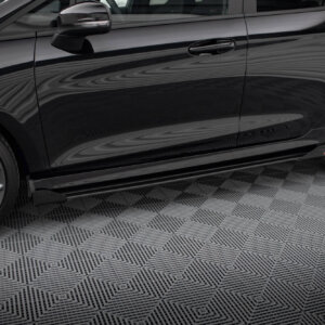 Maxton Street Pro stranski podaljški + Flaps za Ford Fiesta ST / ST-Line Mk8