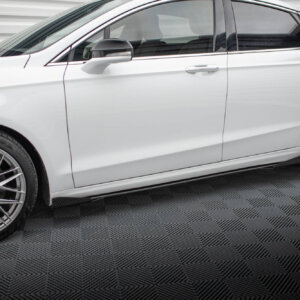 Maxton Street Pro stranski podaljški + Flaps za Ford Mondeo Sport Mk5 Facelift / Fusion Sport Mk2 Facelift