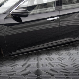 Maxton Street Pro stranski podaljški + Flaps za Honda Civic Mk10