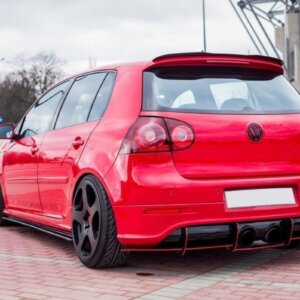 Maxton zadnji difuzor za VW Golf V R32