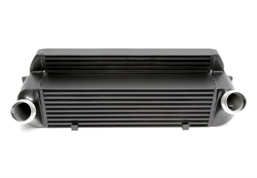 Tuners Capital intercooler 510×210/150×130 mm – za BMW N55 (M135i F20, M235i/M2 F22/F87, 335i F30, 435i F32)