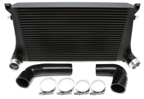 Tuners Capital intercooler 640×410×65 mm, priključek 70 mm – za VAG 1.8/2.0 TFSI MQB (Golf VII GTI/R, S3 8V, Leon Cupra, Octavia RS, 2012–2019)