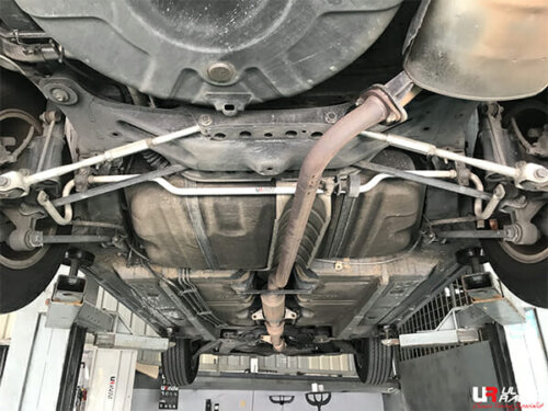Ultra Racing zadnji stabilizator za Toyota Camry XV30 2.4