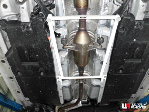 Ultra Racing zadnji stabilizator za Toyota Prius III (XW30)