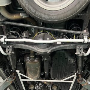 Ultra Racing zadnji stabilizator 29 mm za Lexus LX570 J200