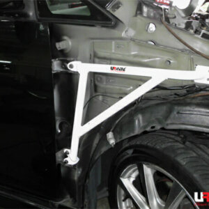 Ultra Racing ojačitev blatnikov za Toyota Wish I (E10) 1.8/2.0 2WD