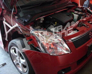 Ultra Racing ojačitev blatnikov za Suzuki Swift III (FZ)