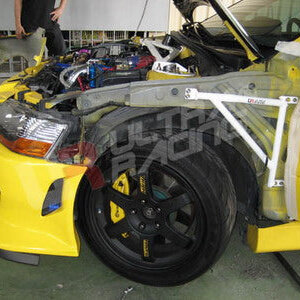 Ultra Racing ojačitev blatnikov za Mitsubishi Lancer Evo CT9A